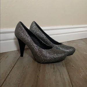 Size 9.5 Black and Silver Sparkled Heels